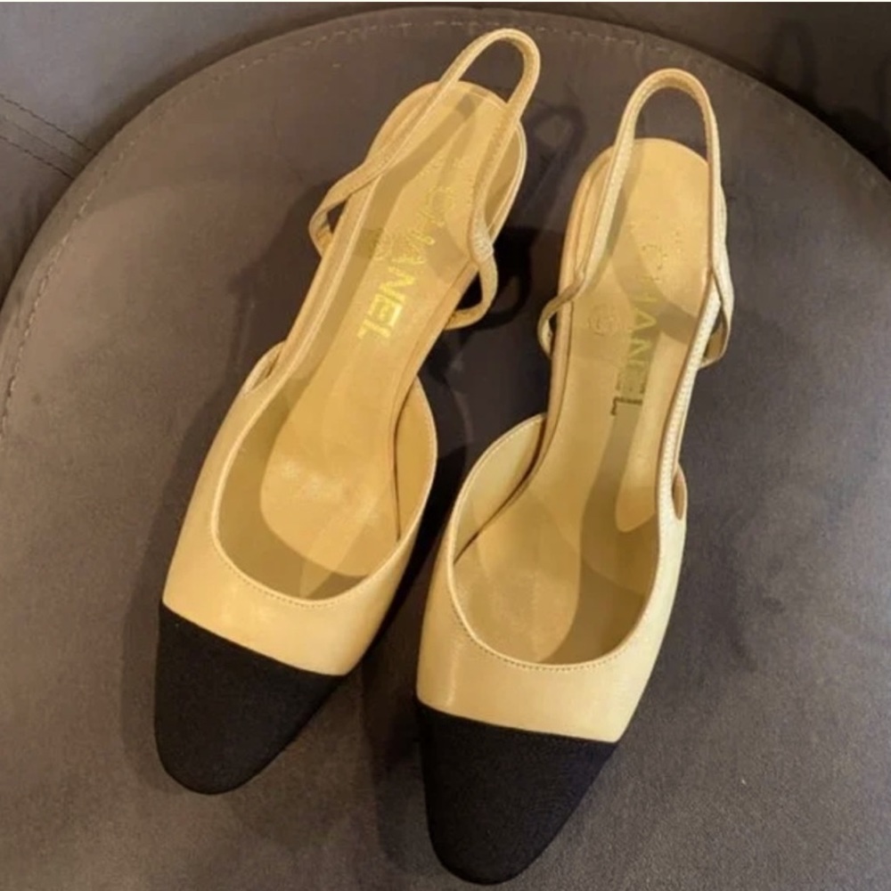 Chanel slingback